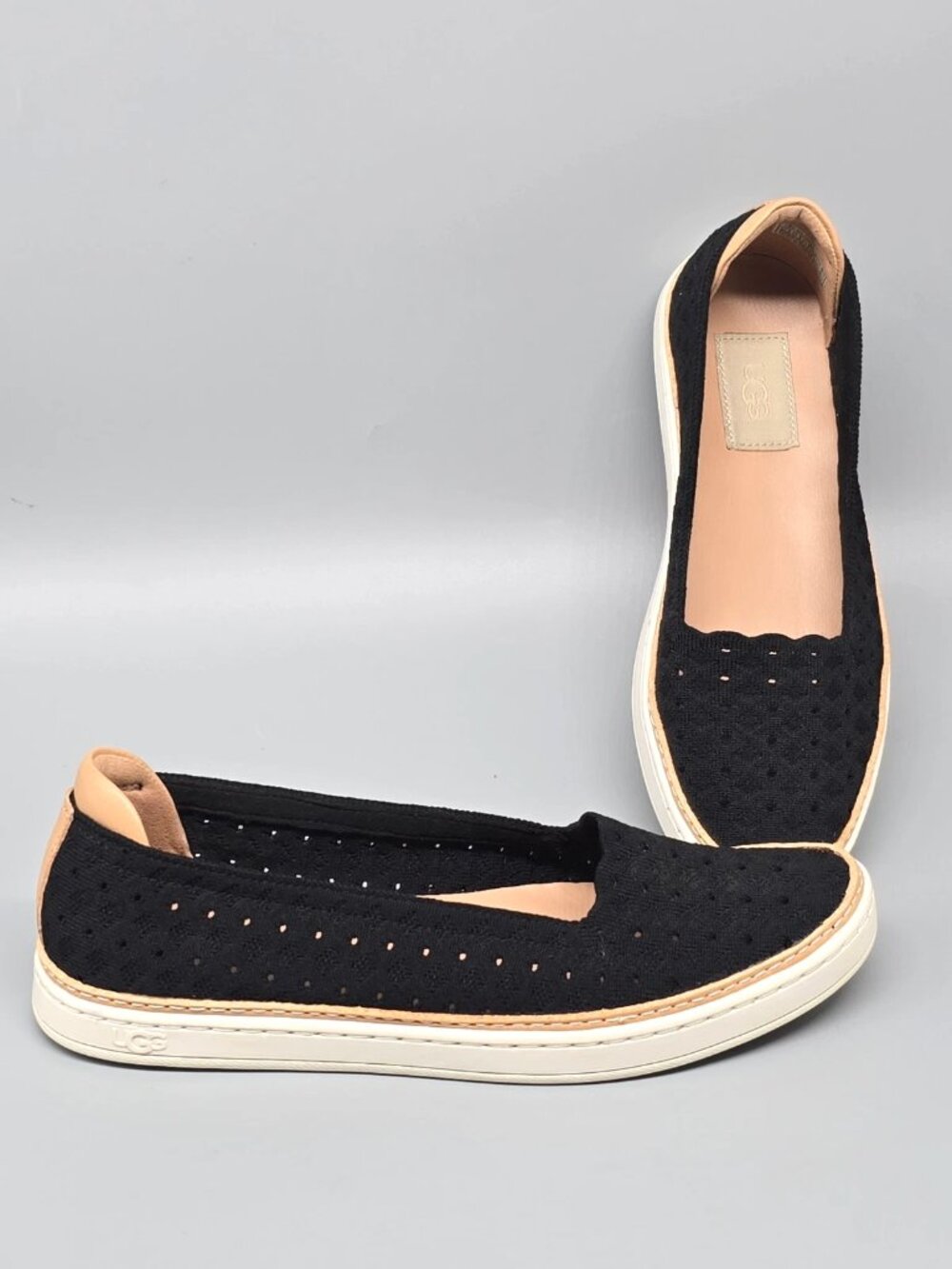 UGG Tammy Slip on Black Casual Flat Shoes Women’s Size US 6.5